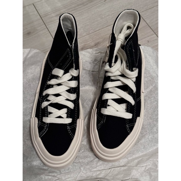 Converse Chuck Taylor All Star Cruise High Tops - Picture 7 of 15